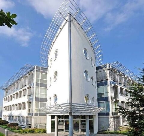 Außenansicht der Stele 2, dem Hauptsitz der inhabergeführten Internetagentur 5150media® in Düsseldorf.