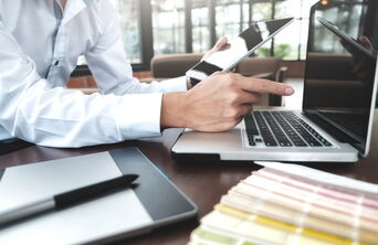 Wo Ideen zu digitalen Erlebnissen werden – die Webdesign-Agentur 5150media in Düsseldorf kreiert maßgeschneiderte Websites mit starker Performance.
